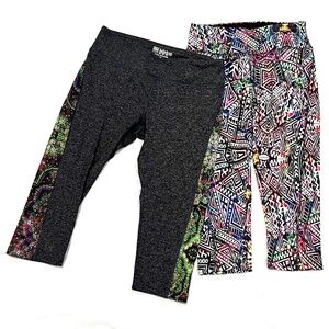 Set of 2 LulaRoe “Jade” Capri-Length yoga Workout Leggings, Size S & M
